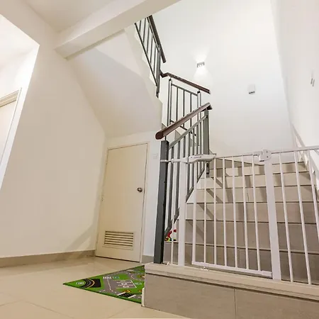 Desaru Babyfriendly Homestay Exterior photo